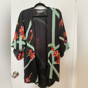 Floral print black Kimono style top